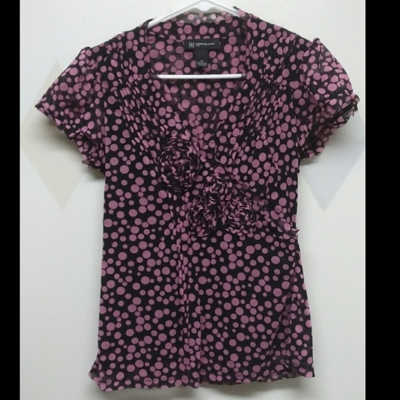 INC pink/mauve polka-dot top with rosettes - Picture 1 of 7